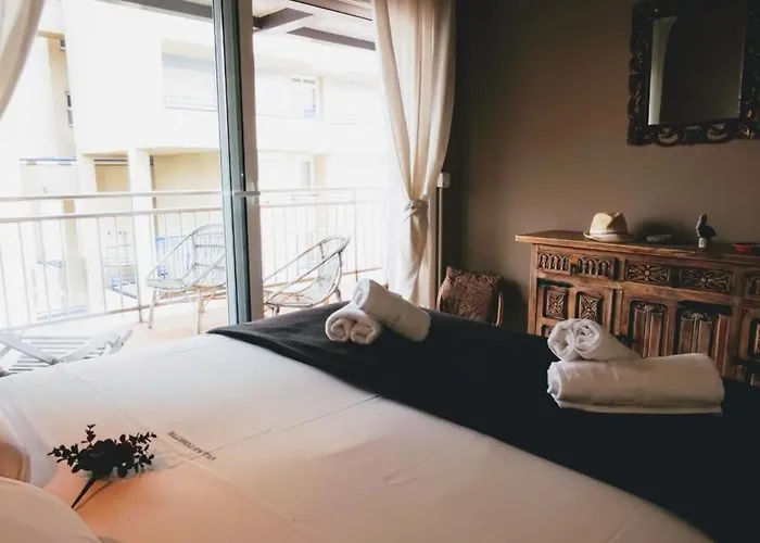 En Primera Linea De Mar En Platja D'aro, Tranquilo Y Soleado, Con Terraza Y Parking - Es-209-23 Platja d'Aro