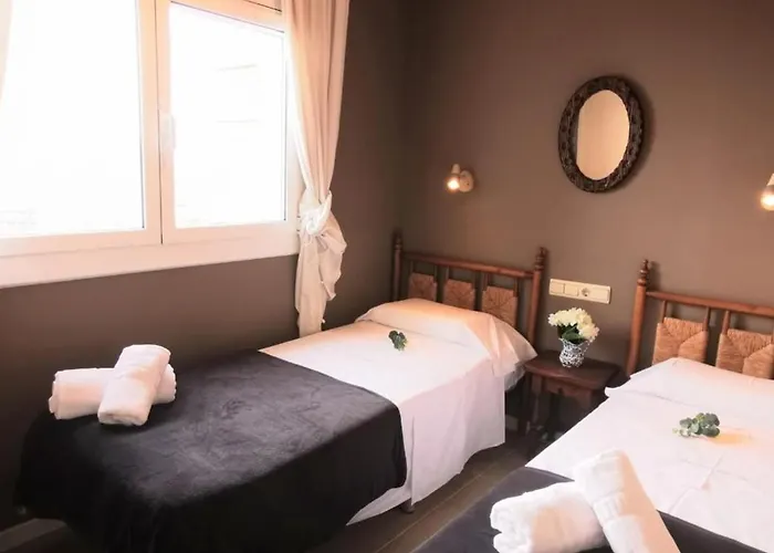 En Primera Linea De Mar En Platja D'aro, Tranquilo Y Soleado, Con Terraza Y Parking - Es-209-23